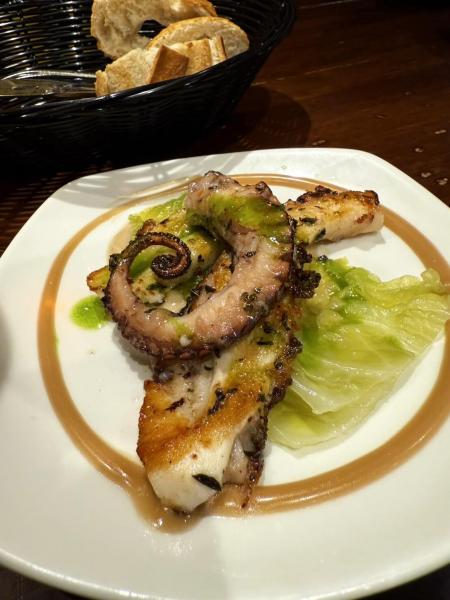 二番目に美味しかったのは…La Cuchara de San Telmoのタコ