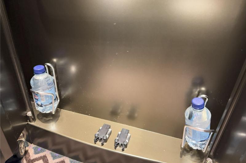 備え付けのお水