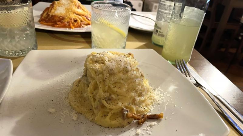 本場のカルボナーラはやっぱり美味しかった