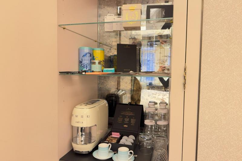 クローゼットの中のミニバー