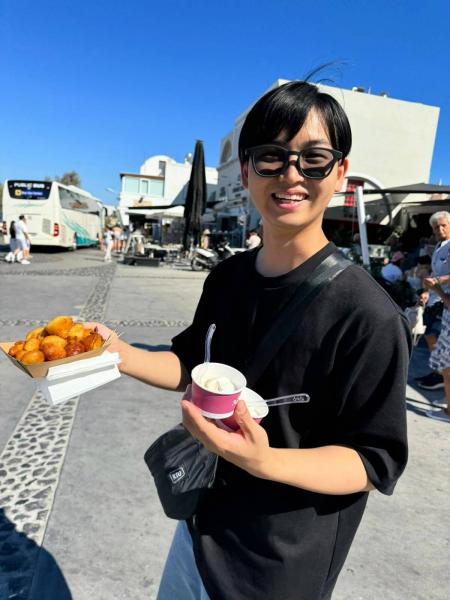 ギリシャの伝統お菓子ルクマデスと「Lolita's Gelate」のジェラート