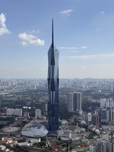 KLタワーから見たムルデカ118。まさに摩天楼です