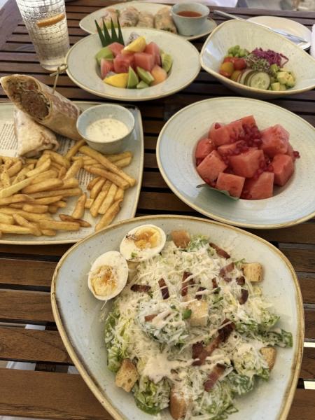 スマグラーズシャックのランチ