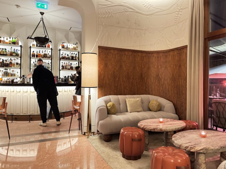 明るく、入りやすい雰囲気