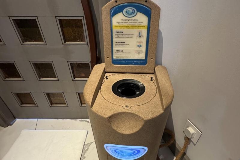 便利な脱水機も。荷造り前に濡れた水着を脱水できるのは嬉しいですね