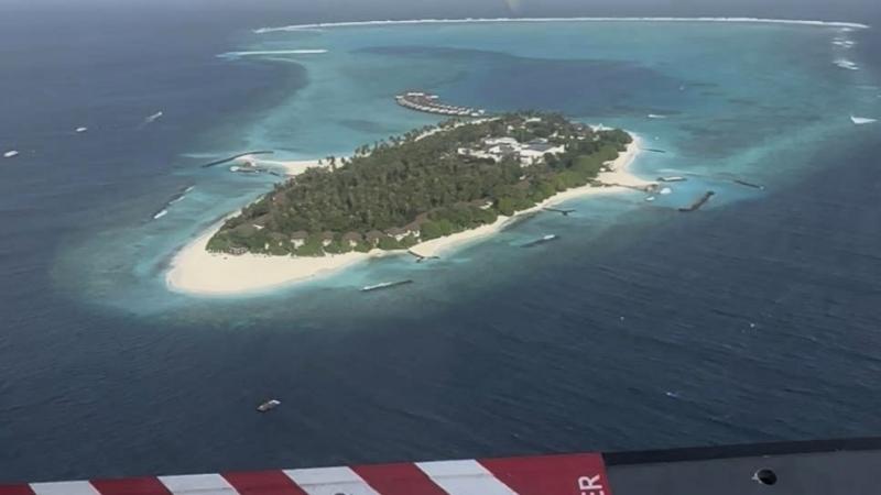 水上飛行機からの景色も最高でした!そしてアヴァニが見えてきました!