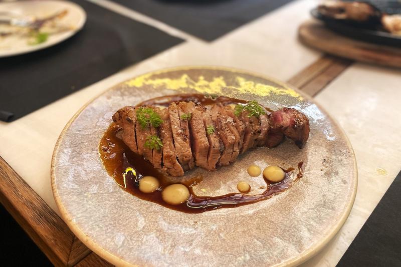 お肉も出てきたという、このボリューム