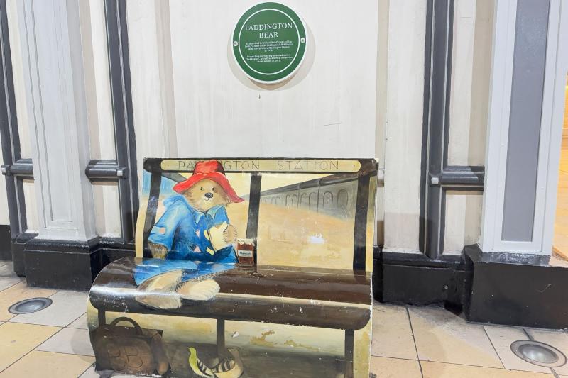パディントン駅構内で、パディントン ベアを発見!