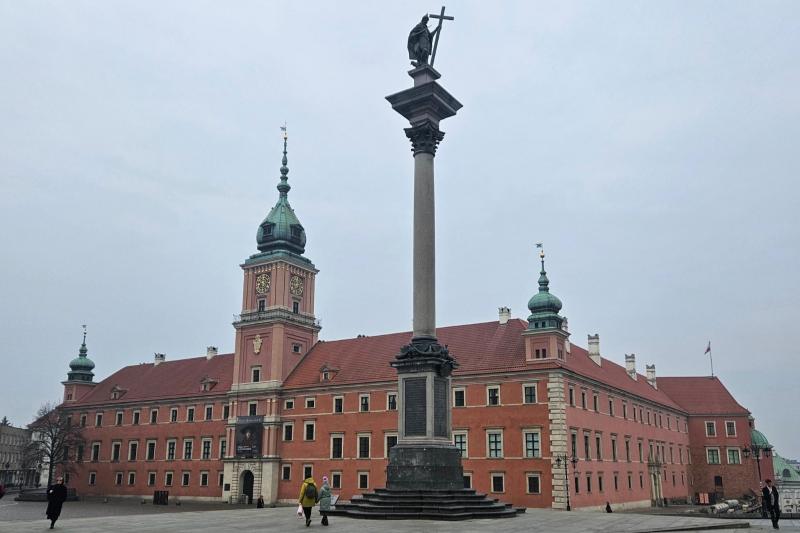 王宮と王宮広場