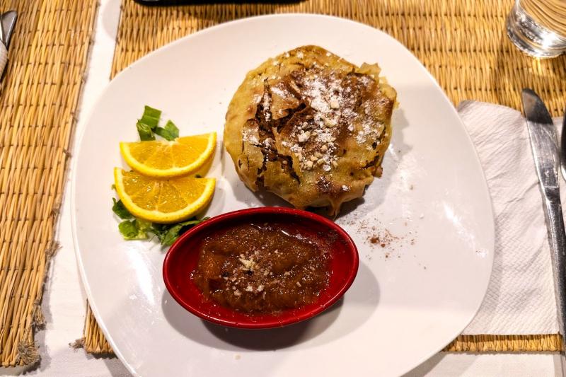 モロッコ料理のパスティラ