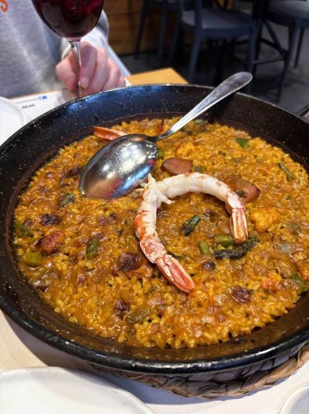 食べる手が止まらなかったパエリア(バルセロナ)