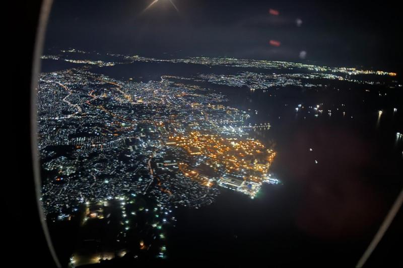 シンガポールから羽田へ向かう機内から。