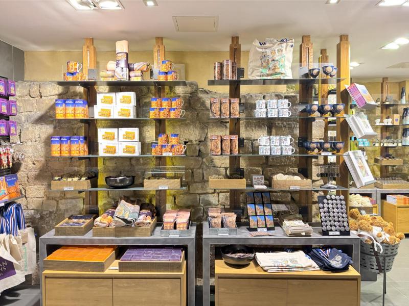 博物館内のお土産屋さん