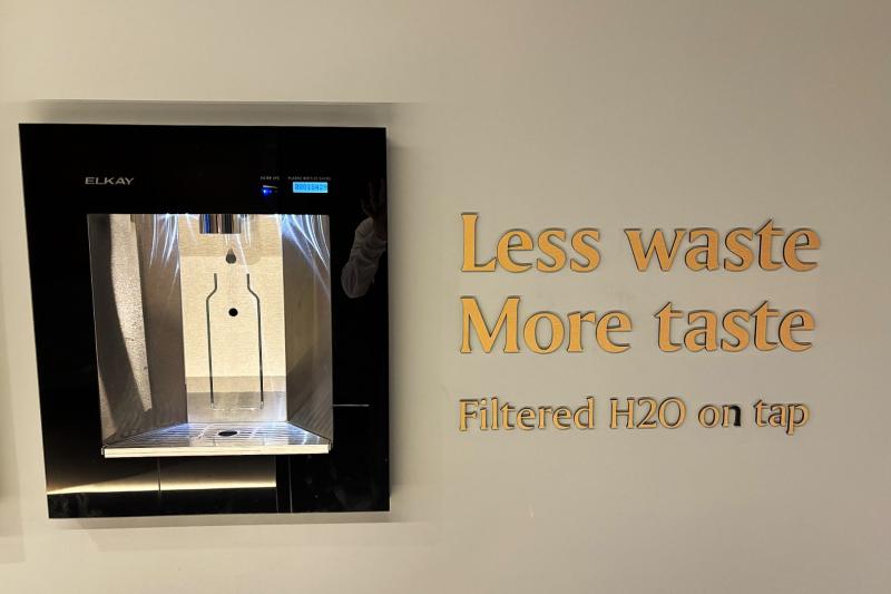 そのひとつとして、プラスチックの利用を避けています。と言うことで、お水が欲しい時は、廊下にあるサーバーから自由に補充ができるような仕組みになっていました。オーストラリアには、このような設備のあるホテルが結構あるので、ウォーターボトルを持参すると便利だと思います!