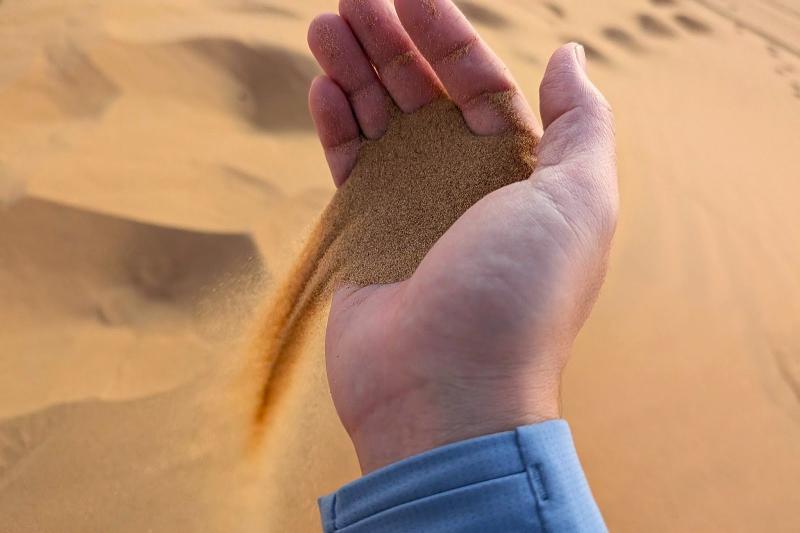 砂漠の砂は粒子がとても細かい