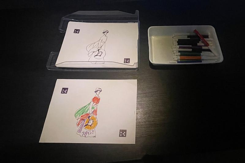 塗り絵コーナー(?)かと思いきや…
