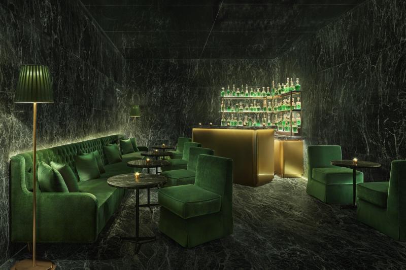 JADE BAR