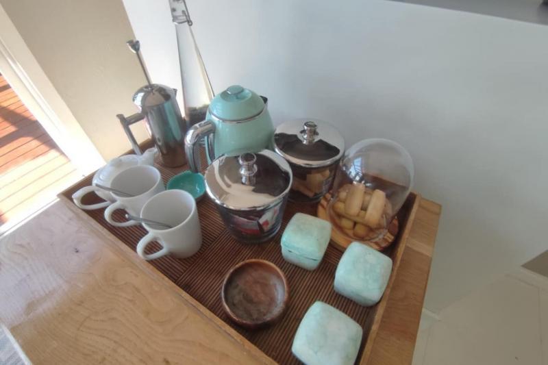 ミニバーには、お茶菓子も♪