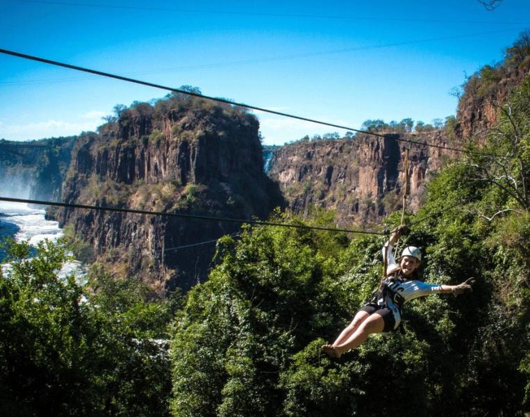 キャノピーツアー
