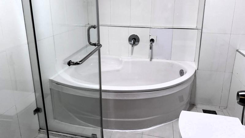 バスタブはGemスイートのみ