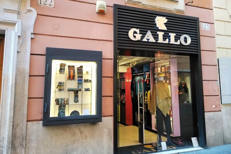 【GALLO】ファッション性の高い商品の展開している北イタリアのソックスブランド。マルチボーダーをモチーフとした靴下をたくさん取り揃えます。