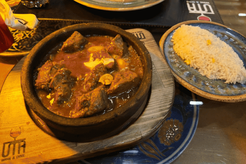 ディナーで食べたラム肉の煮込み