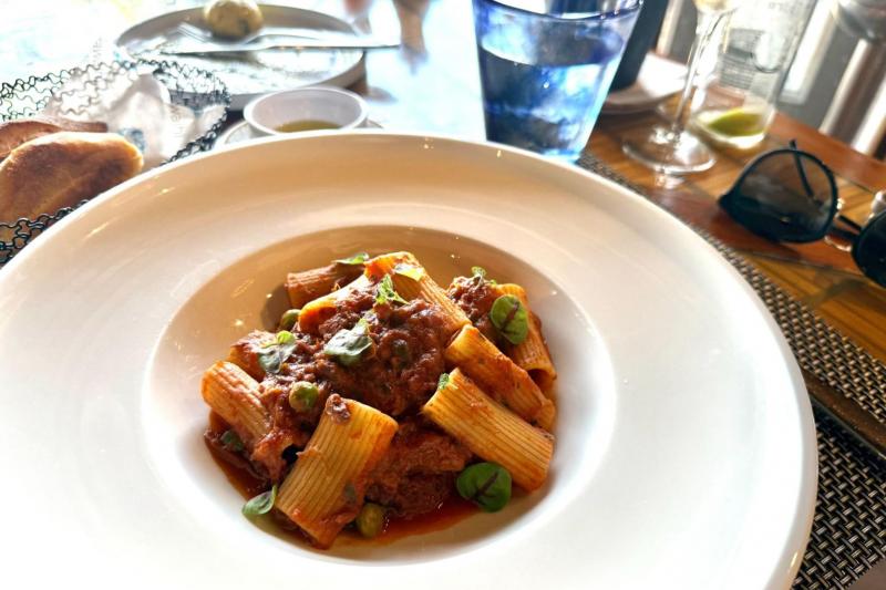 カネリでの昼食