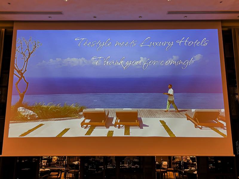 タイトルは「Teestyle meets Luxury Hotels」。すてきなホテルと巡り会えますように！