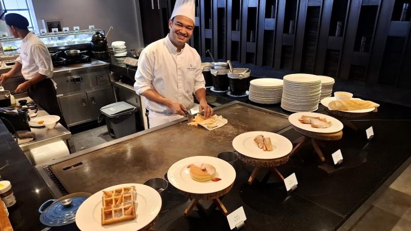 パンケーキもその場で作ってくれます