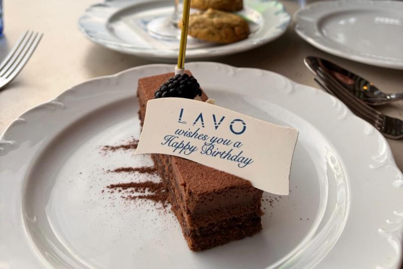 屋上のレストランでも、お誕生日のお祝いをしてもらいました