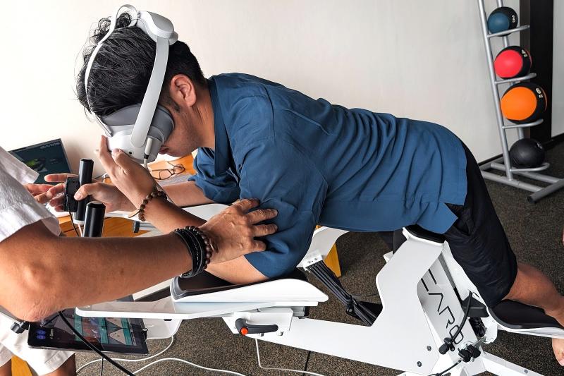 最新のVRを利用したトレーニング器具