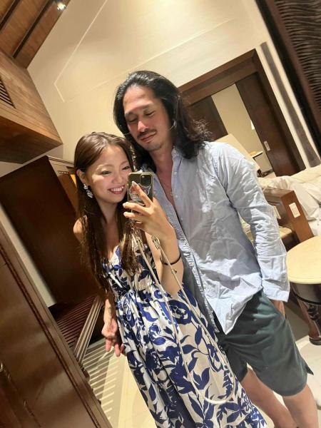 お部屋（水上ヴィラ）の様子