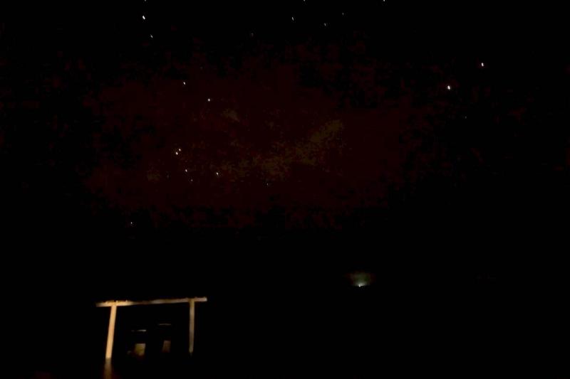 星空がとてもきれいでした。人生で1番、空に星がありました！
