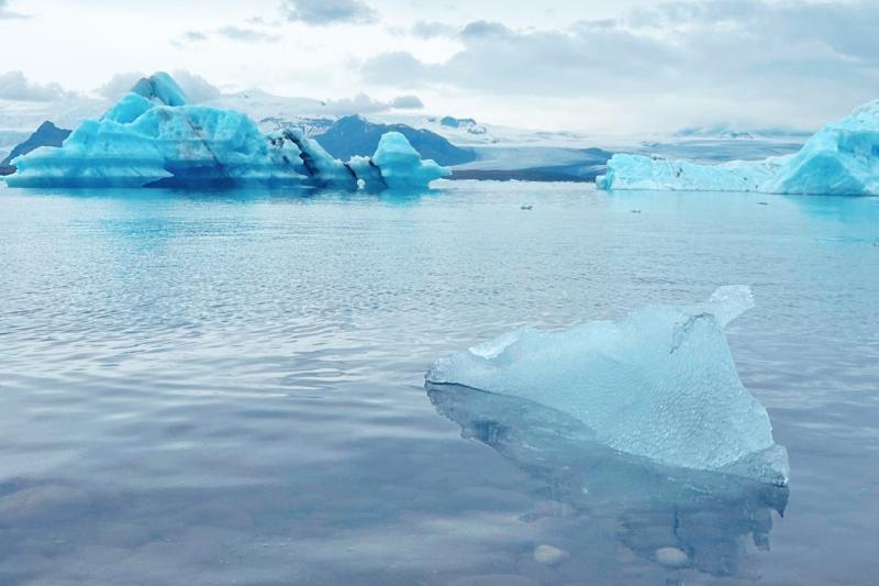 ツアーで訪れた氷河湖