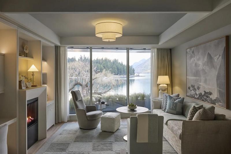 ジュニアスイート