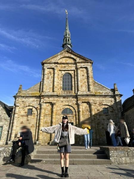 行きたい場所のひとつ、サン ジェルマン デ プレ教会にも行きました！