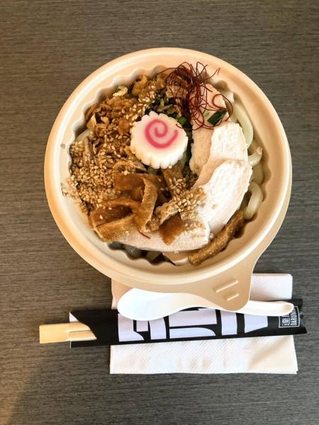 だるまラーメンの鶏うどんテイクアウト