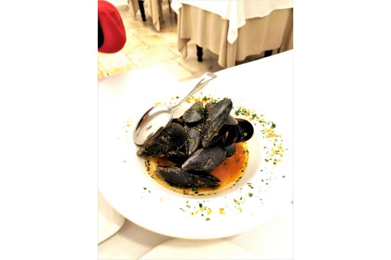 アルベロベッロで美味しいムール貝のお夕食