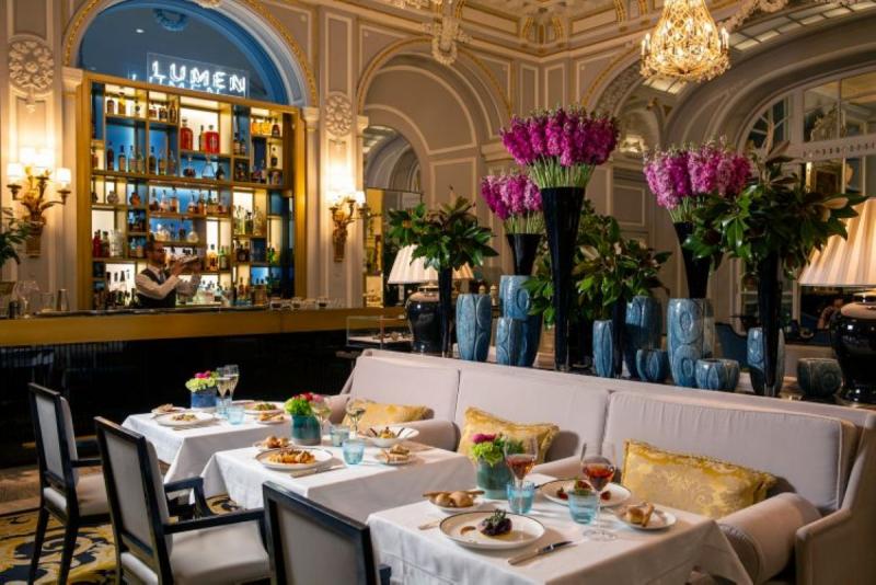 Lumen, Cocktails & Cuisine