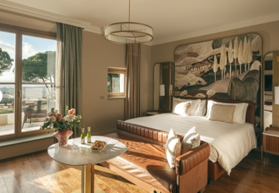 ジュニアスイート