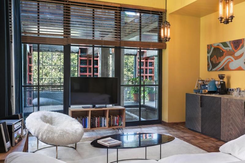 アビエーター スイート