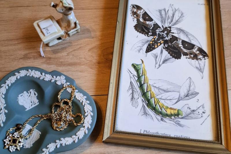 パリの骨董屋さんで買ったもの