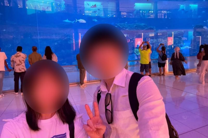 ドバイモールの巨大水族館