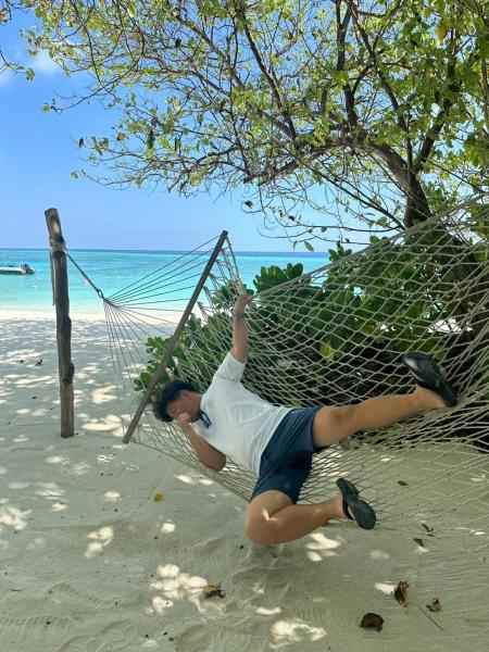 やっぱり、ハンモックでのうたた寝は落ち着きます