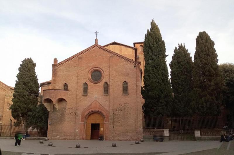 ボローニャにあるサントステファノ大聖堂