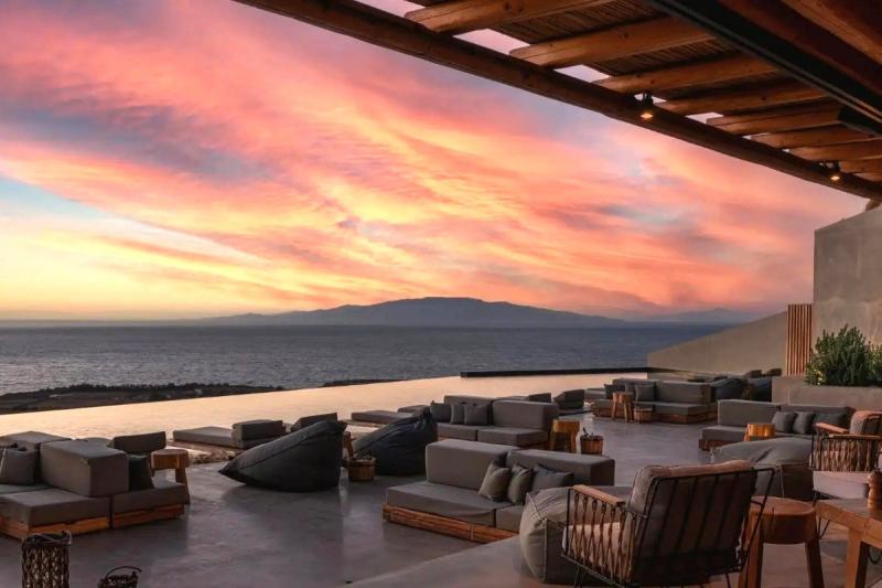 Pacman Sunset Restaurant