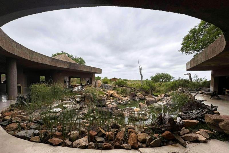 サビ サビ アース ロッジ 