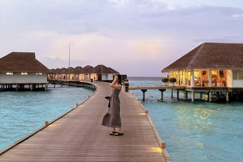 水上ヴィラの桟橋前