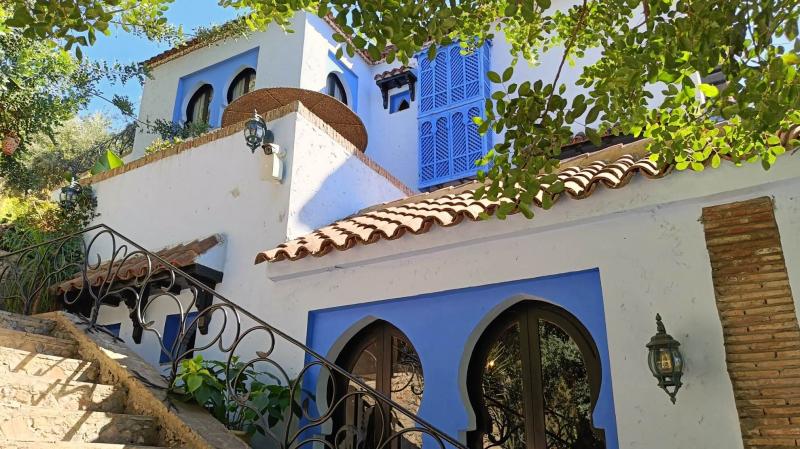 メイン棟の外観