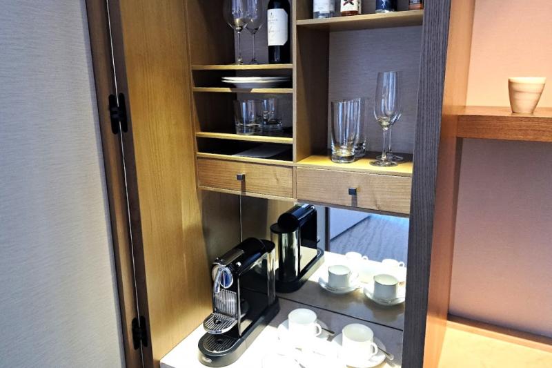 コーヒーや紅茶もお部屋でお楽しみいただけます（無料）